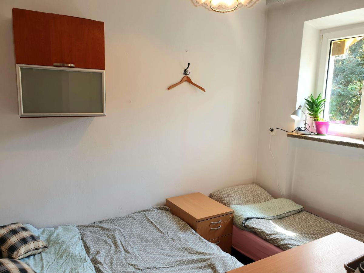 Rooms By Kino Femina Varsó Kültér fotó