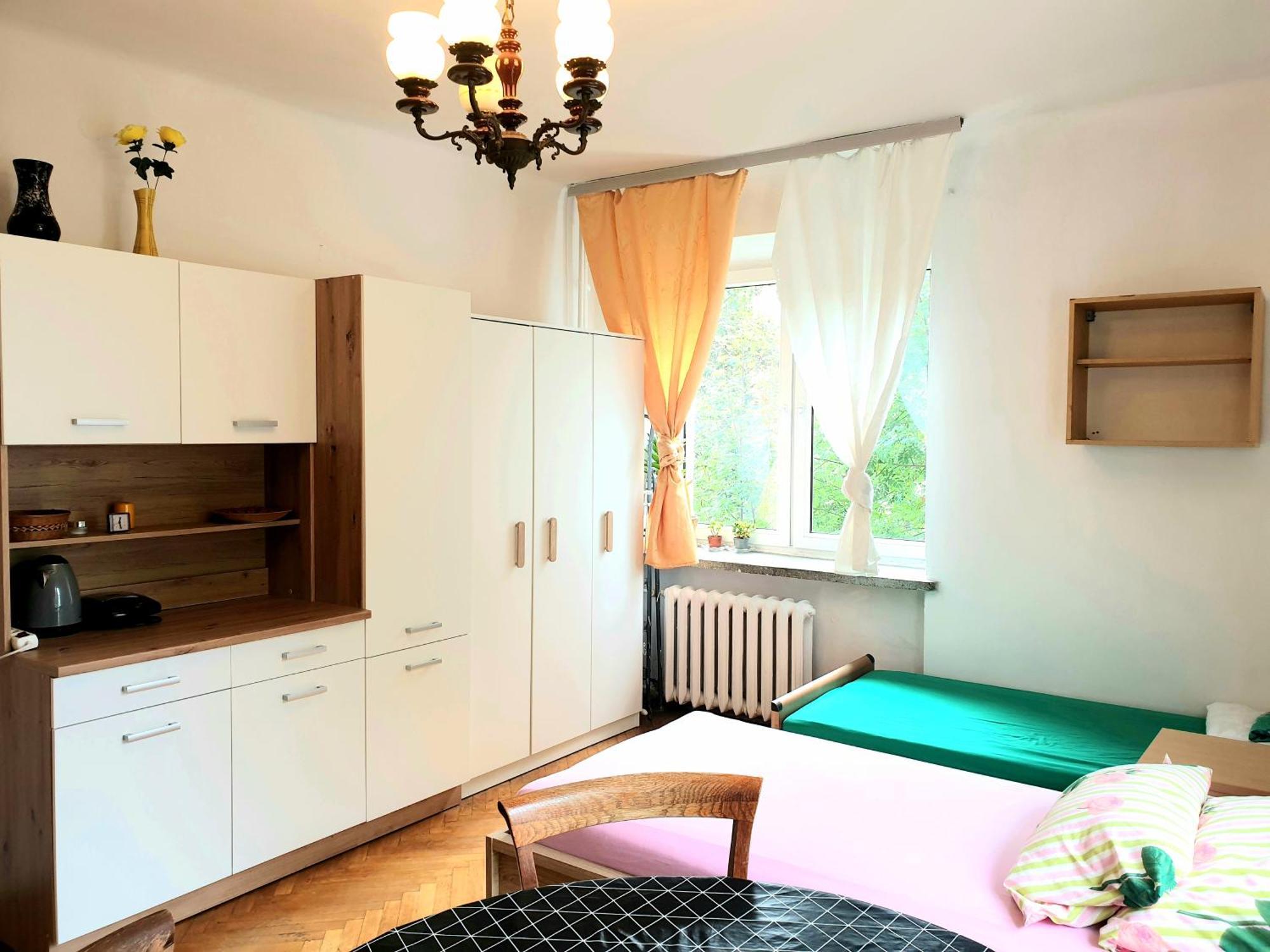 Rooms By Kino Femina Varsó Kültér fotó